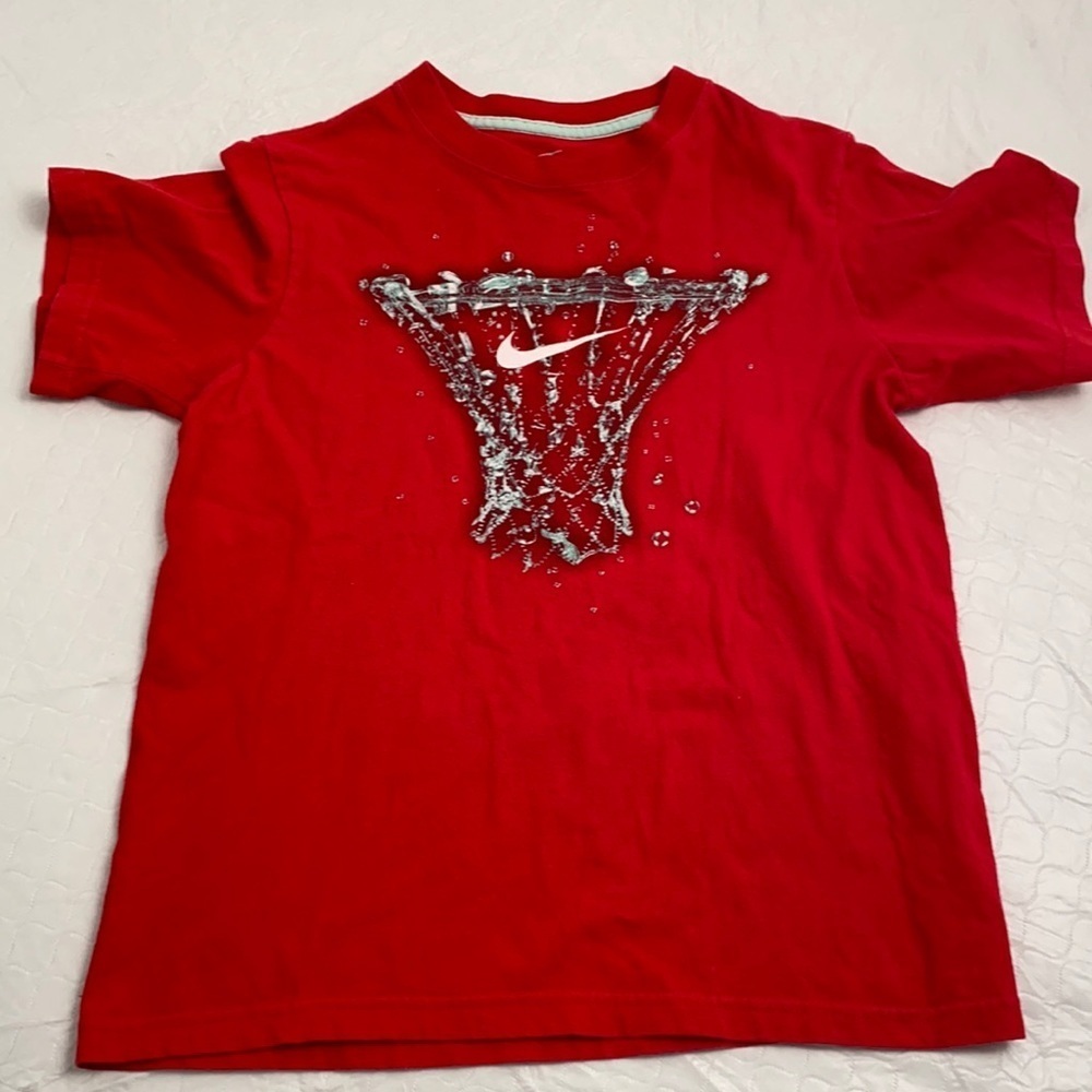 Nike red short sleeve basketball graphic t-shirt